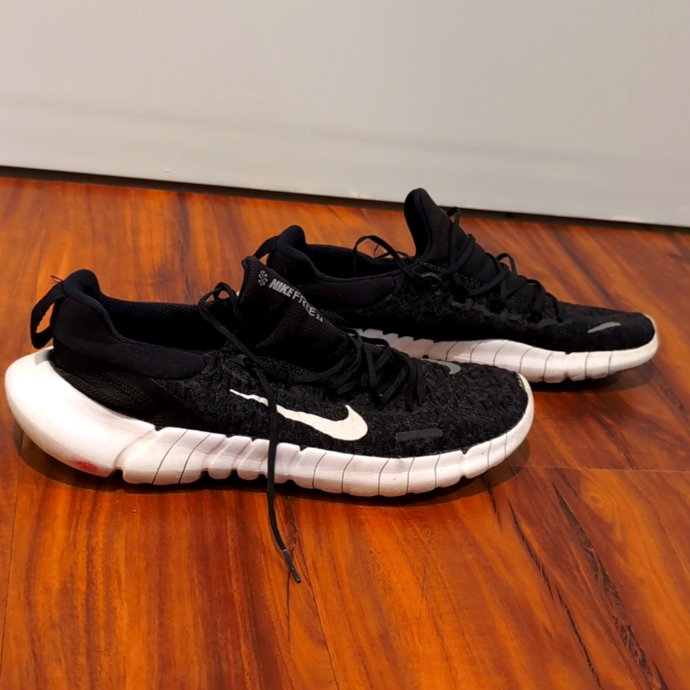 Men's Nike free 5.0